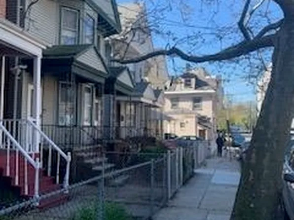 126 Tuers Avenue image 2 of 20