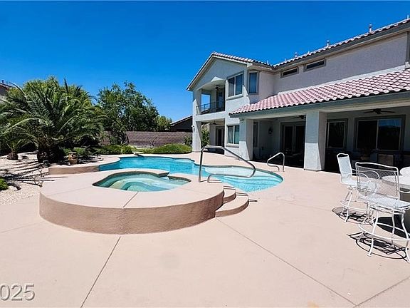5th image of 10234 Renae Nicole Ct