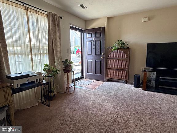 2nd image of 428 Buttonwood Ln #428A