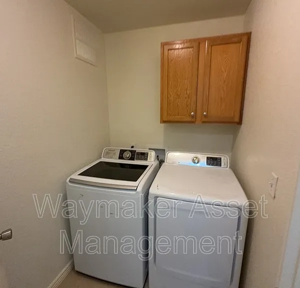 6628 Watusi Rd #1 — Photo 12