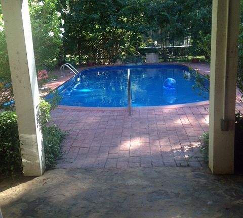 5th image of 110 Lakeway Dr