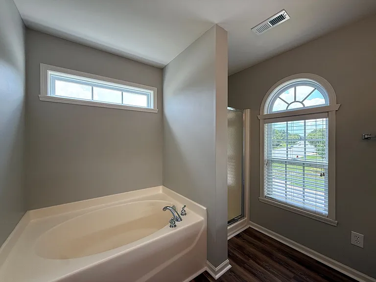 2403 Mid Salem Dr — Photo 12