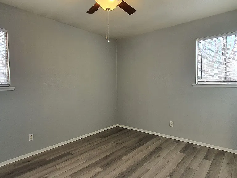 2791 Oxford Ave — Photo 16