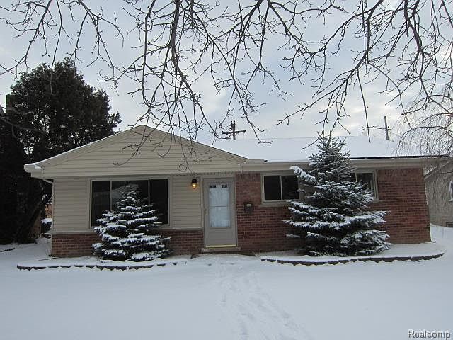 1st image of 21128 Brooklawn Dr