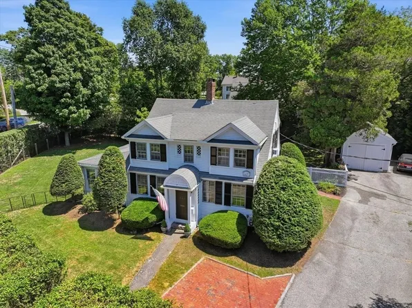 424 Main St, Hingham, MA 02043