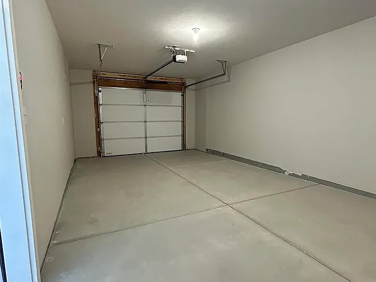 537 W Corsac Rd — Photo 20