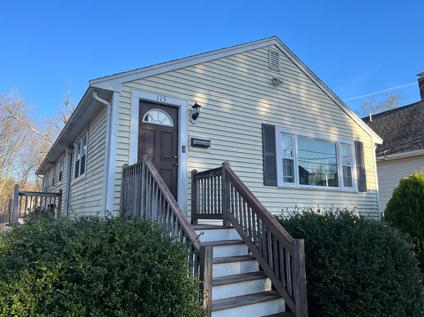 115 Hancock St, Whitman, MA 02382
