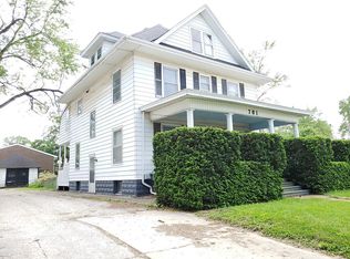 701 E Walnut St, Bloomington, IL 61701