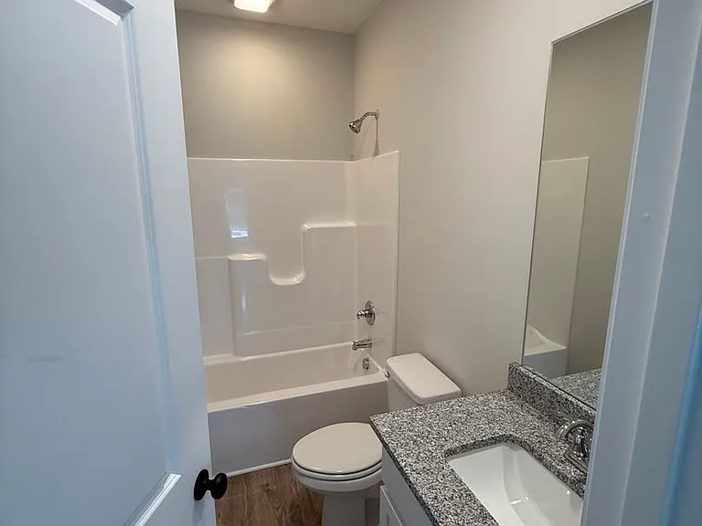632 Cumberland Cir #713 — Photo 15