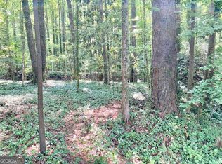 2042 Pine Oak Dr SW, Atlanta, GA 30310