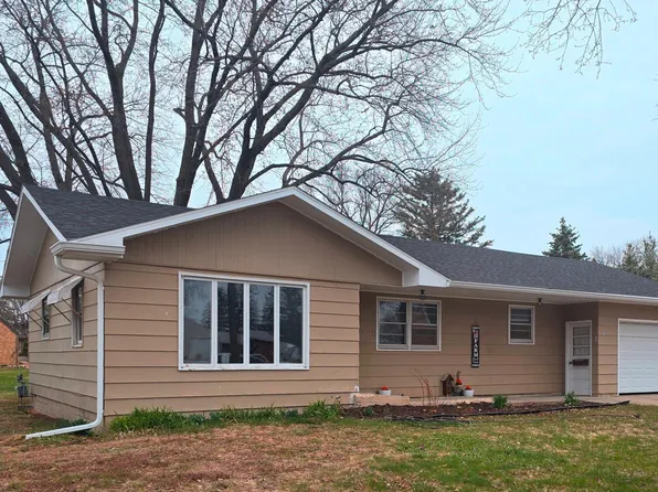 1403 2nd Ave, Mountain Lake, MN 56159