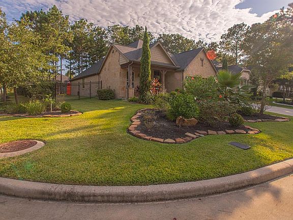5th image of 11 Sawbridge Cir