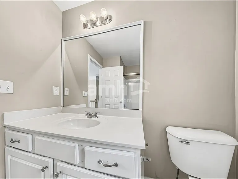 4524 Kingsgate Ct NW — Photo 17