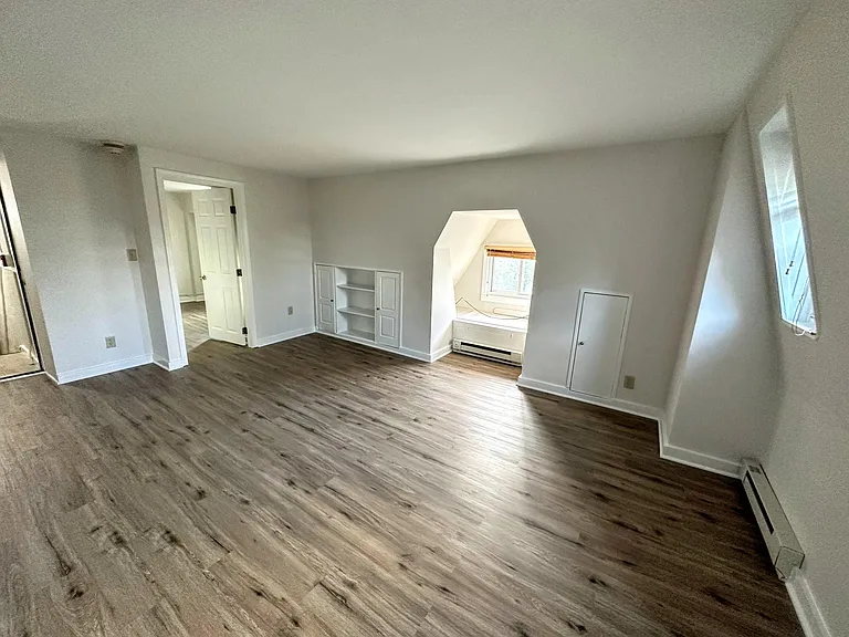 133 Cattell St #5 — Photo 3