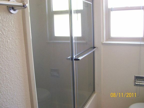 3rd image of 7285 Cromwell Way