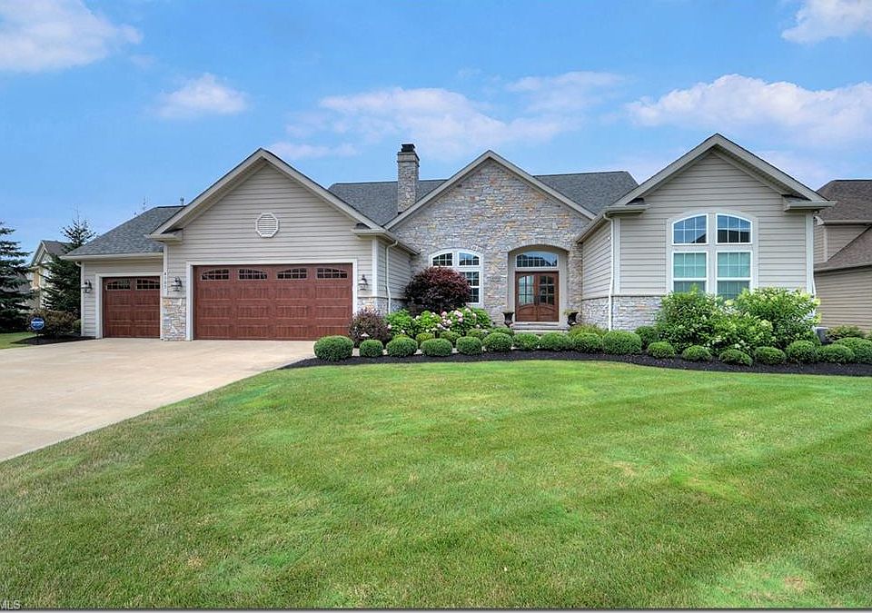 1st image of 4105 Symphony Ln