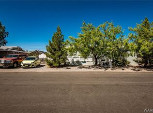878 Sandy Beach Dr, Bullhead City, AZ 86442