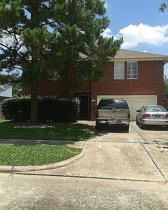 1st image of 4806 Dove Springs Dr