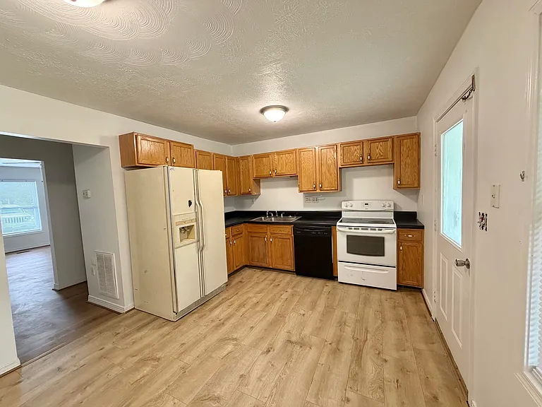 116B T Bird Ln — Photo 9
