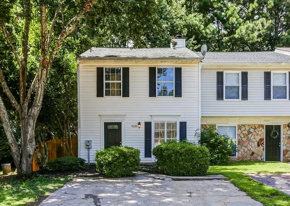 3523 Kennesaw Station Dr NW