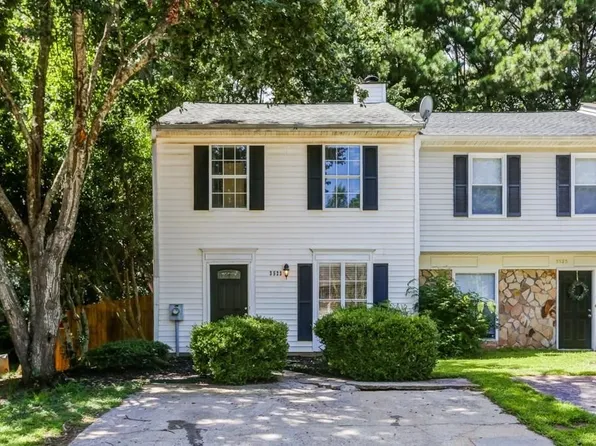 3523 Kennesaw Station Dr NW, Kennesaw, GA 30144