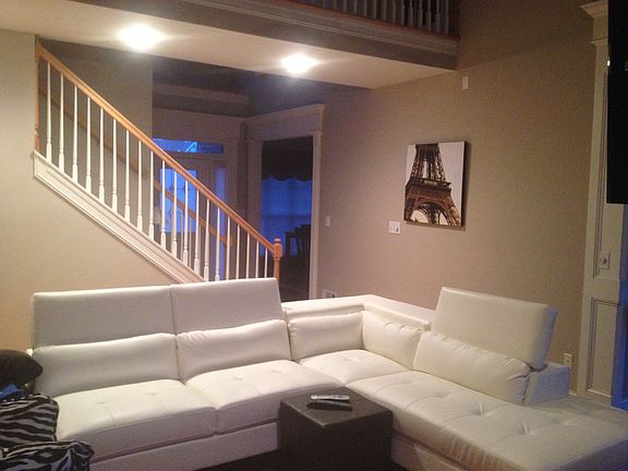 3rd image of 107 Cottonwood Pl
