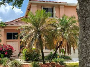 1143 Fairfield Meadows Dr, Weston, FL 33327