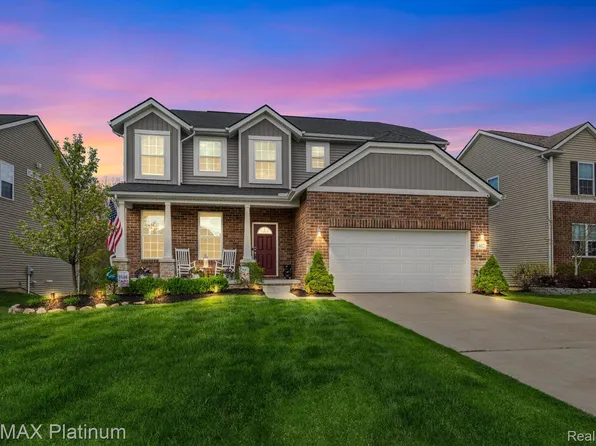 1402 Secretariat Way, Howell, MI 48843