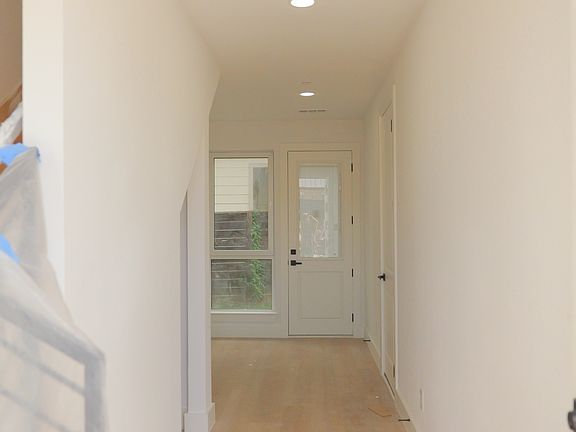 2nd image of 4200 Munger Ave #1