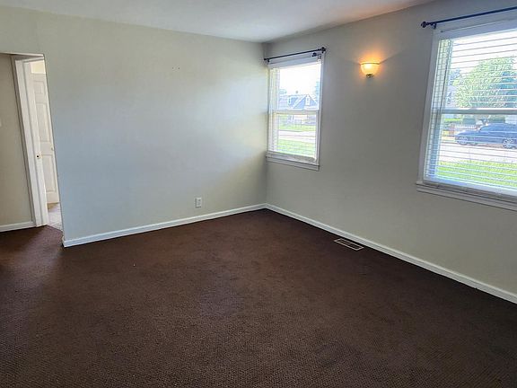 5th image of 8140 Dundalk Ave
