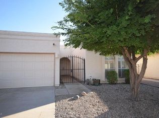 10425 E Spring Creek Rd, Sun Lakes, AZ 85248