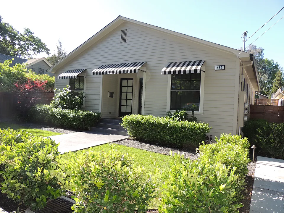 481 Patten St