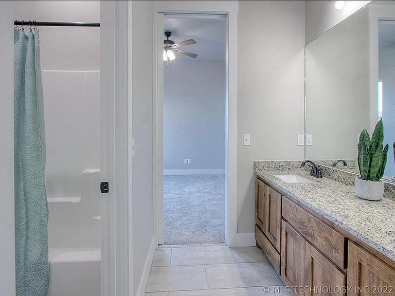 783 E Finley Ridge Dr — Photo 15