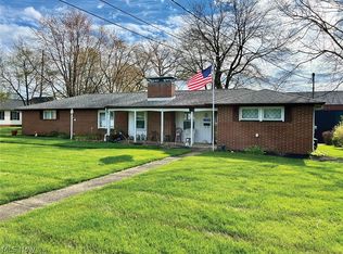 120 Clearmount Ave SE, North Canton, OH 44720