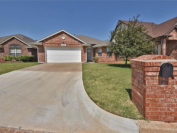 2nd image of 12621 Meadows Dr