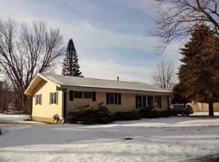 421 Eagle St, Delavan, WI 53115