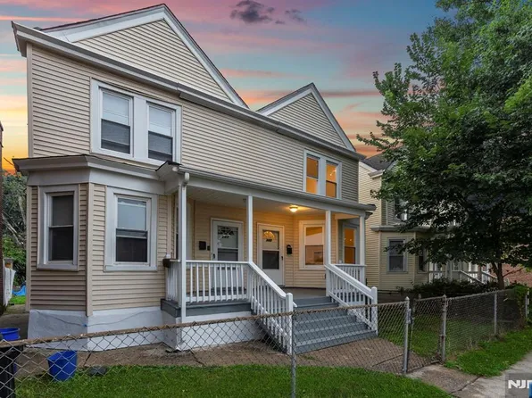 265-267 Sanford Ave, East Orange, NJ 07018