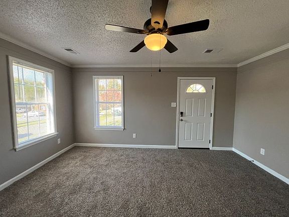 5th image of 2485 Rammesses Ave