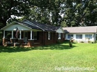 4381 Horseshoe Bend Rd, Hudson, NC 28638