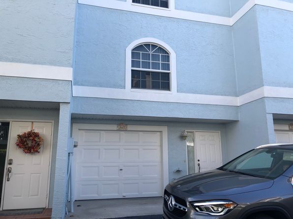 751 Pinellas Bayway S APT 305