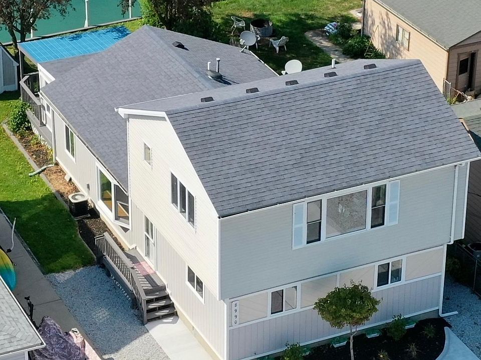 8990 Anchor Bay Dr, Algonac, MI 48001 Zillow