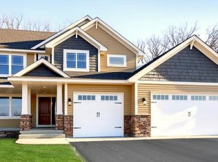 844 Elins Lake Rd SE, Cambridge, MN 55008