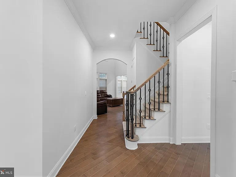 105 Samjan Cir — Photo 35