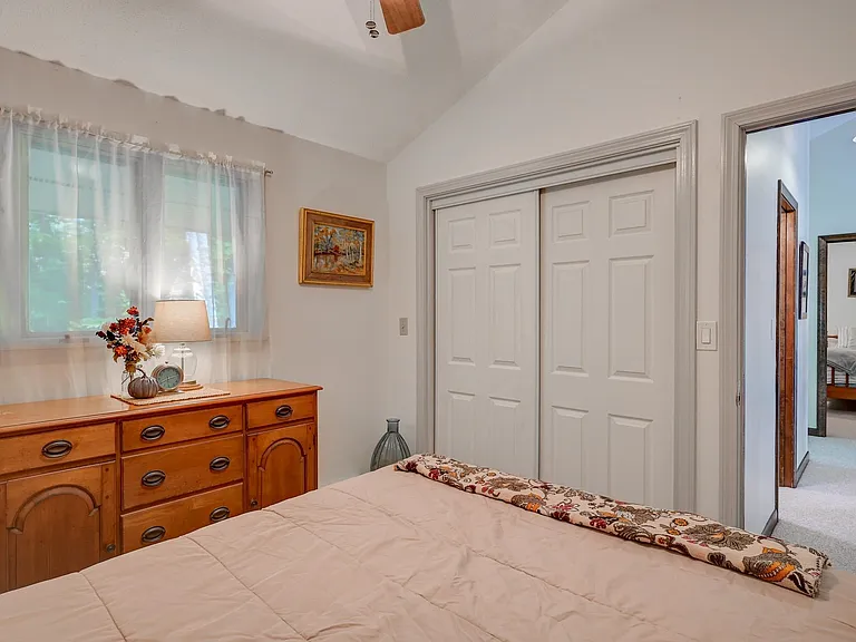 186 Ledgewood Rd — Photo 25