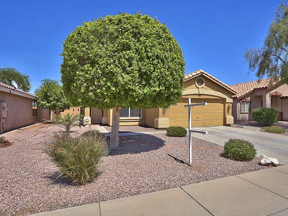 4th image of 16011 N 135th Dr