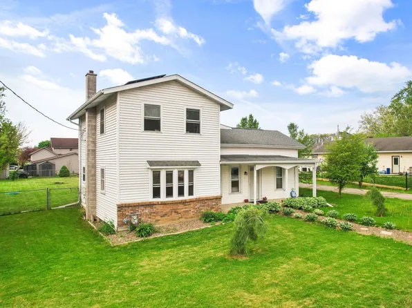 206 W State St, Albany, WI 53502