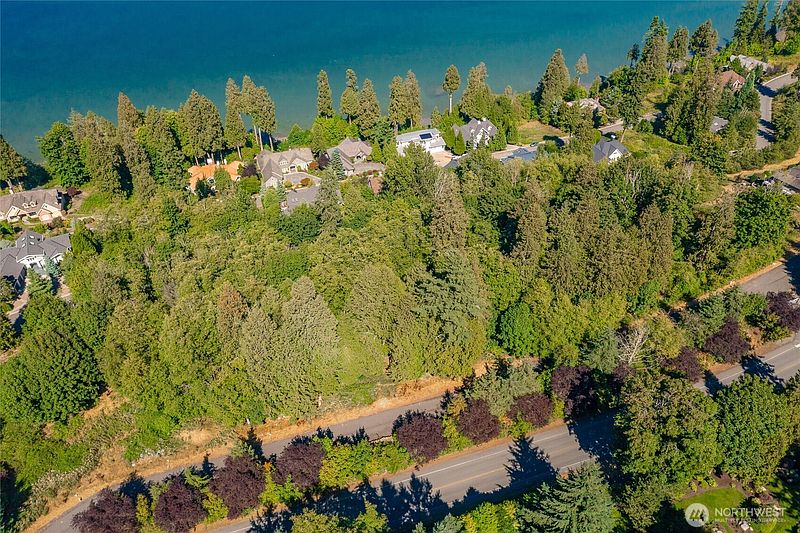 4th image of 5526 Puffin Place