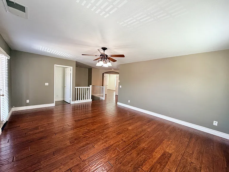 1884 Pinnacle Way — Photo 21