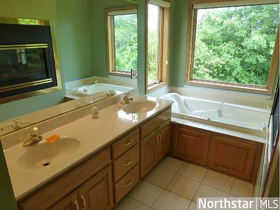 4th image of 1585 Merganser Ct