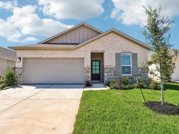 17331 Remington Meadows St, Waller, TX 77484